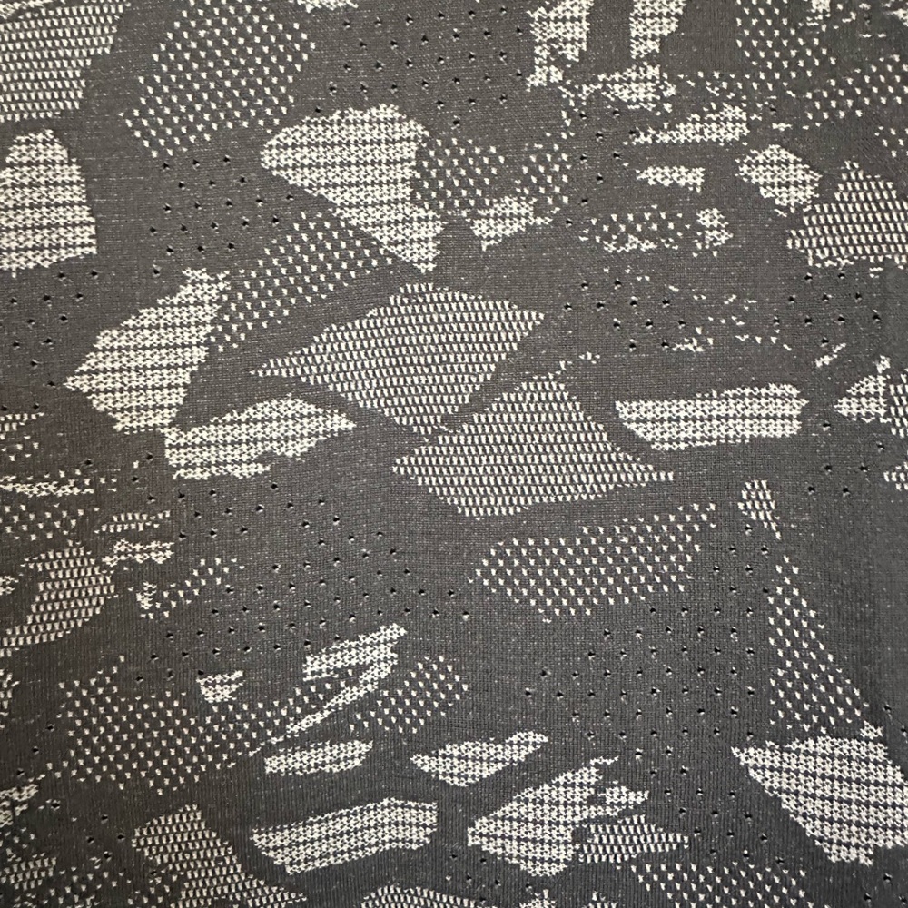 Lululemon- Black Camouflage training top, size 6-10 - Picture 9 of 10